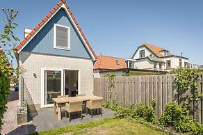 Bungalow in Texel Near De Slufter Reserve