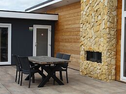 Chic Home With Sauna