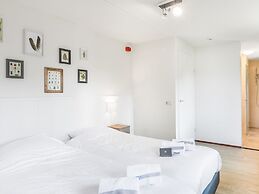 Luxurious Villa in Weert for 24 Persons