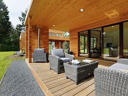 Rustic-chic Holiday Home