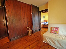 Historic Hideaway in Exbomont