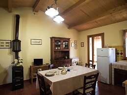 Delightful Villa in Paciano