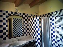 Delightful Villa in Paciano
