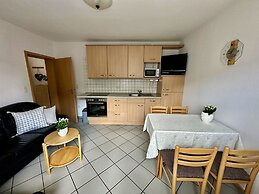 Unterkunft mit Zwei Baeder in Lirstal