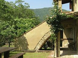 Tranquil Retreat in Serignana