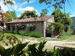 Tranquil Retreat in Serignana