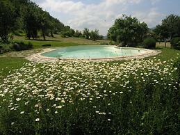 Tranquil Retreat in Serignana