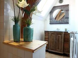 Luxury VOC Stay w/ Views