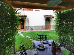 Tranquil Farmhouse in Bucine