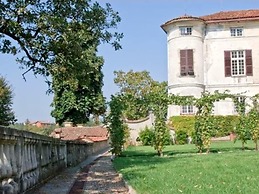 A Romantic Rocca Retreat