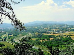 A Romantic Rocca Retreat