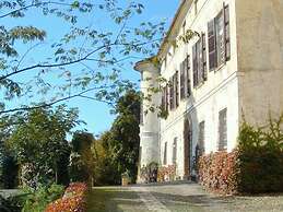 A Romantic Rocca Retreat