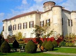 A Romantic Rocca Retreat
