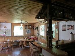 Schones Ferienhaus mit Uberdachter Veranda