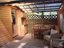 Schones Ferienhaus mit Uberdachter Veranda