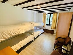 Farmhouse in Sint Joost With Pool & BBQ