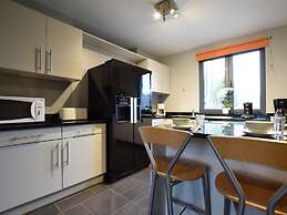 Spacious Durbuy Group Stay