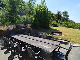 Spacious Durbuy Group Stay
