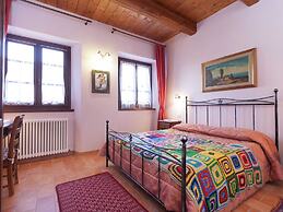 Cottage in Marche Near Ski Slopes
