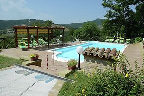 Cottage in Marche Near Ski Slopes