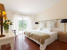 Villa With Garden Oasis in Monchique