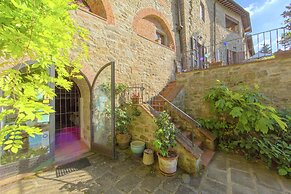 Holiday Home With Pool in Figline Valdarno
