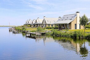 Villa Oesterdam Deluxe Sleeps 8