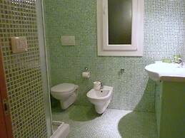 Apartment in Salento With Sea View & Pool