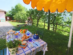 Cottage in Marche With Pool and Forest Views