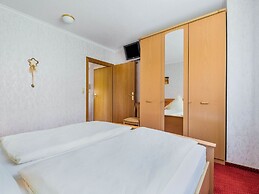 Ruhiges Apartment in Schwalefeld mit Garten