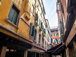 Belvilla by OYO Paradiso
