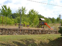 Authentic Farmhouse with Pool, Hot Tub, Playground, Garden