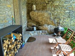 Rustic Tuscan Cottage