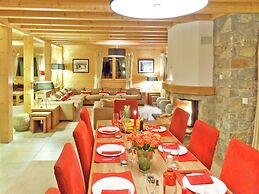 Chalet in Les Collons Near Ski Slope