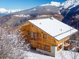 Chalet in Les Collons Near Ski Slope