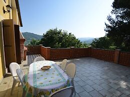 Hillside Stay in Montecolombo