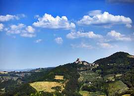 Hillside Stay in Montecolombo