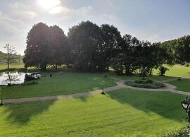 Chalet in Parc de Kievit With Large Garden