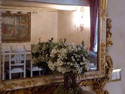 Apartment in Florence Near Duomo