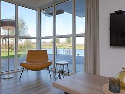 Stylish Villa by the Water