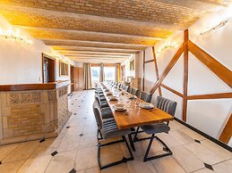 Villa Les Charmes - Premium Villa for 20 Guests