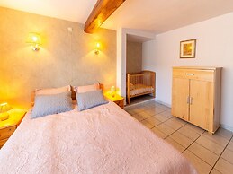 Villa Les Charmes - Premium Villa for 20 Guests