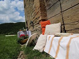 Hill View Retreat w/ Pool