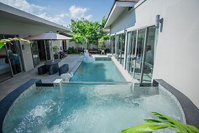 Yipmunta Pool Villa