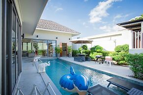Yipmunta Pool Villa