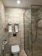 Grand Tourist Hotel