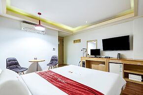 Hotel Nuri