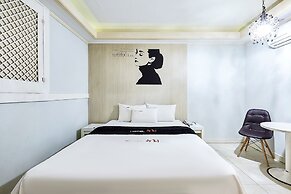 Hotel Nuri