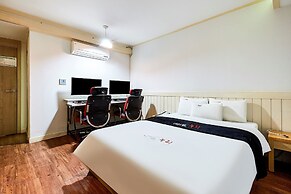 Hotel Nuri