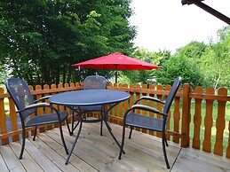 Charming Apartment in Sensenruth with Hot Tub